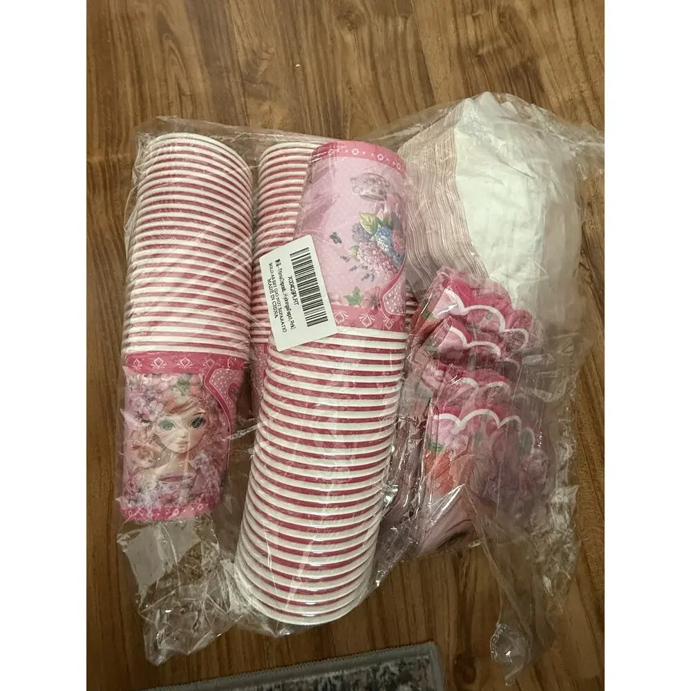 Girls Birthday Party Supplies Decorations Complete Set Plates,‎ Cups
